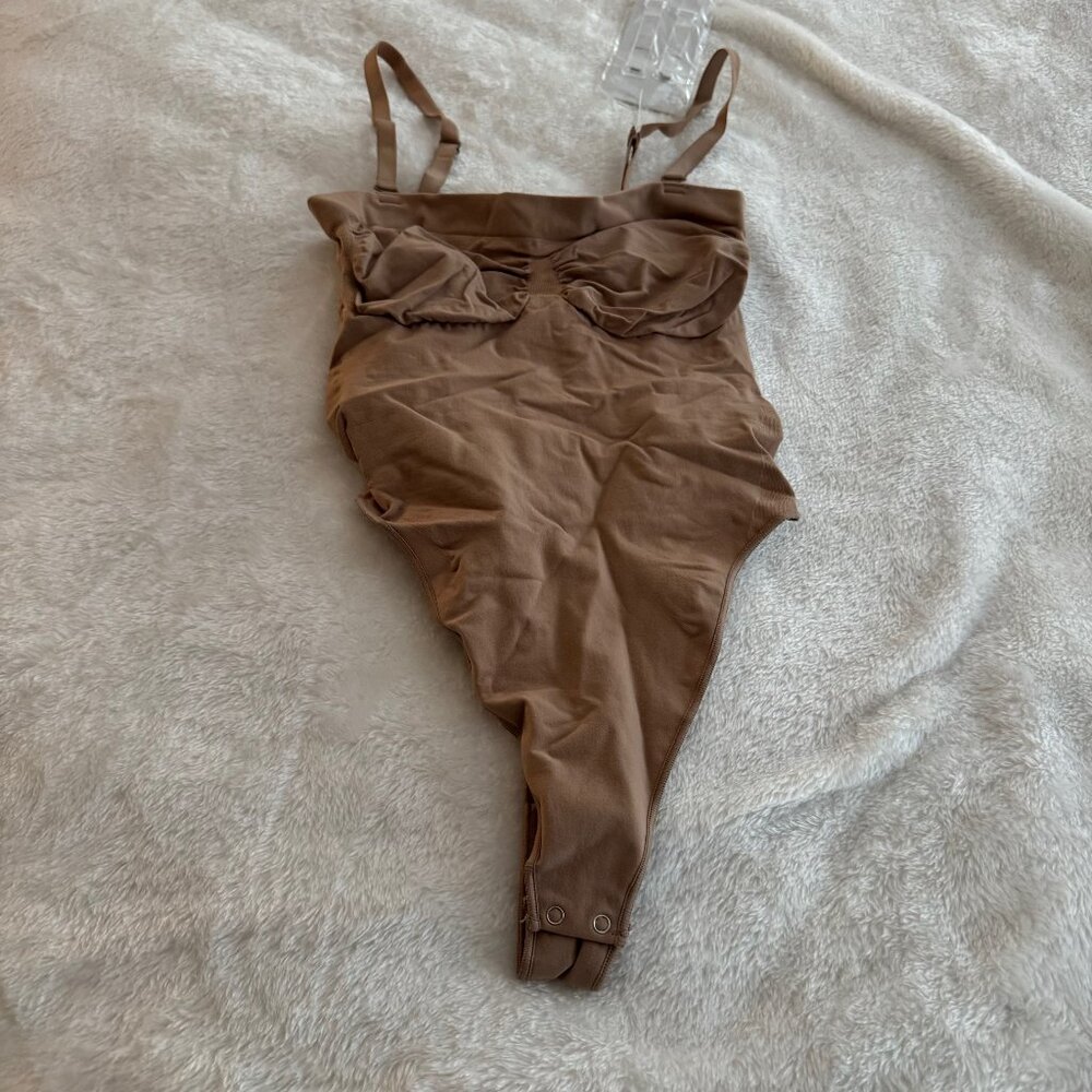 ShaperX NIB 5216 Sienna Seamless Tummy Control Thong Shapewear Size S/M